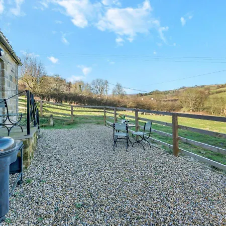 Holiday home Paddy Waddells Rest
