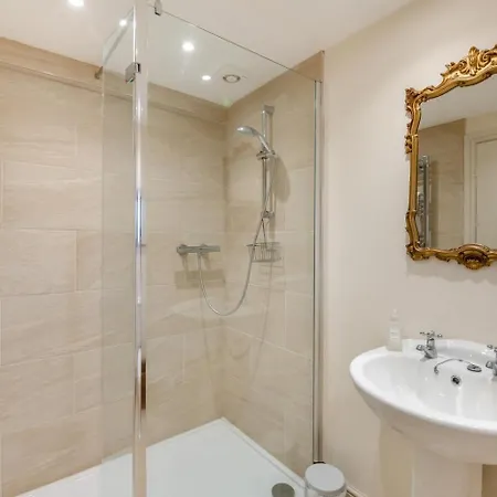 度假居 Paddy Waddells Rest *